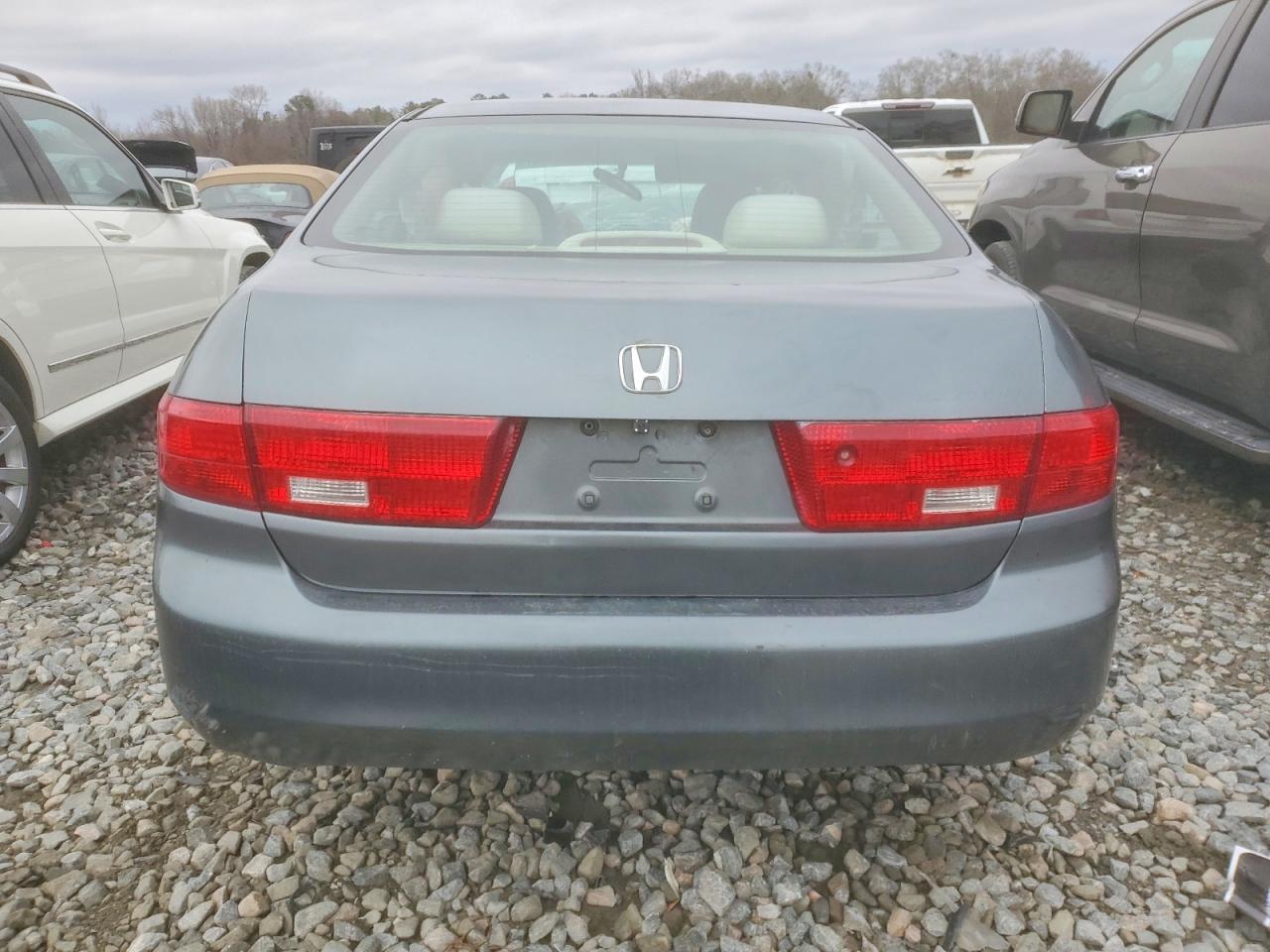2005 HONDA ACCORD LX photo 16