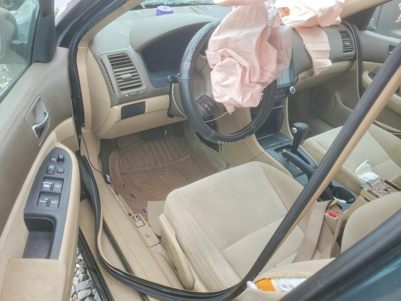 2005 HONDA ACCORD LX photo 22