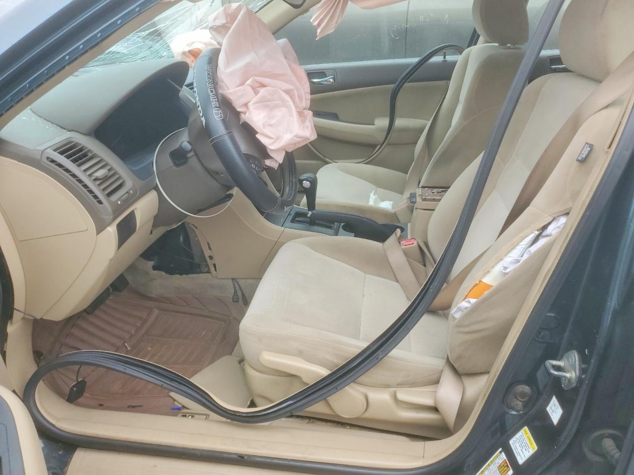 2005 HONDA ACCORD LX photo 19
