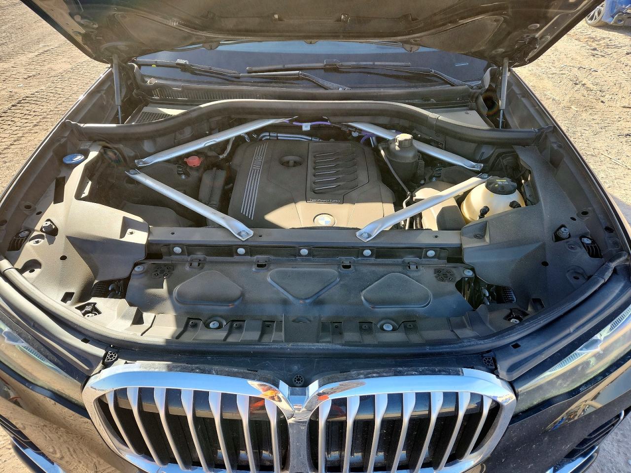 2022 BMW X7 XDRIVE40I photo 12