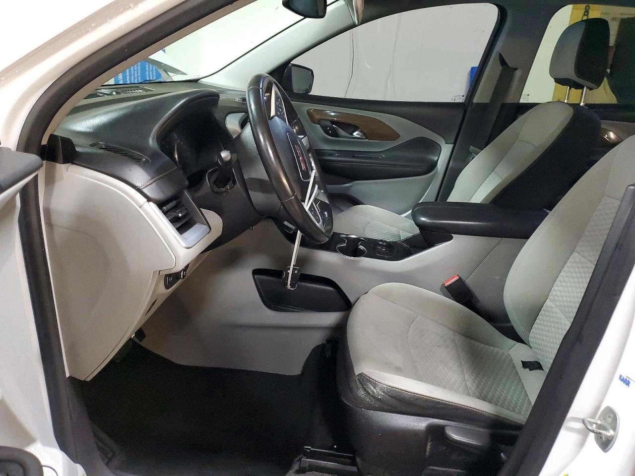 2019 GMC TERRAIN SLE photo 19