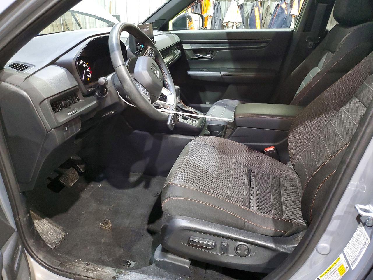 2024 HONDA CR-V SPORT photo 13