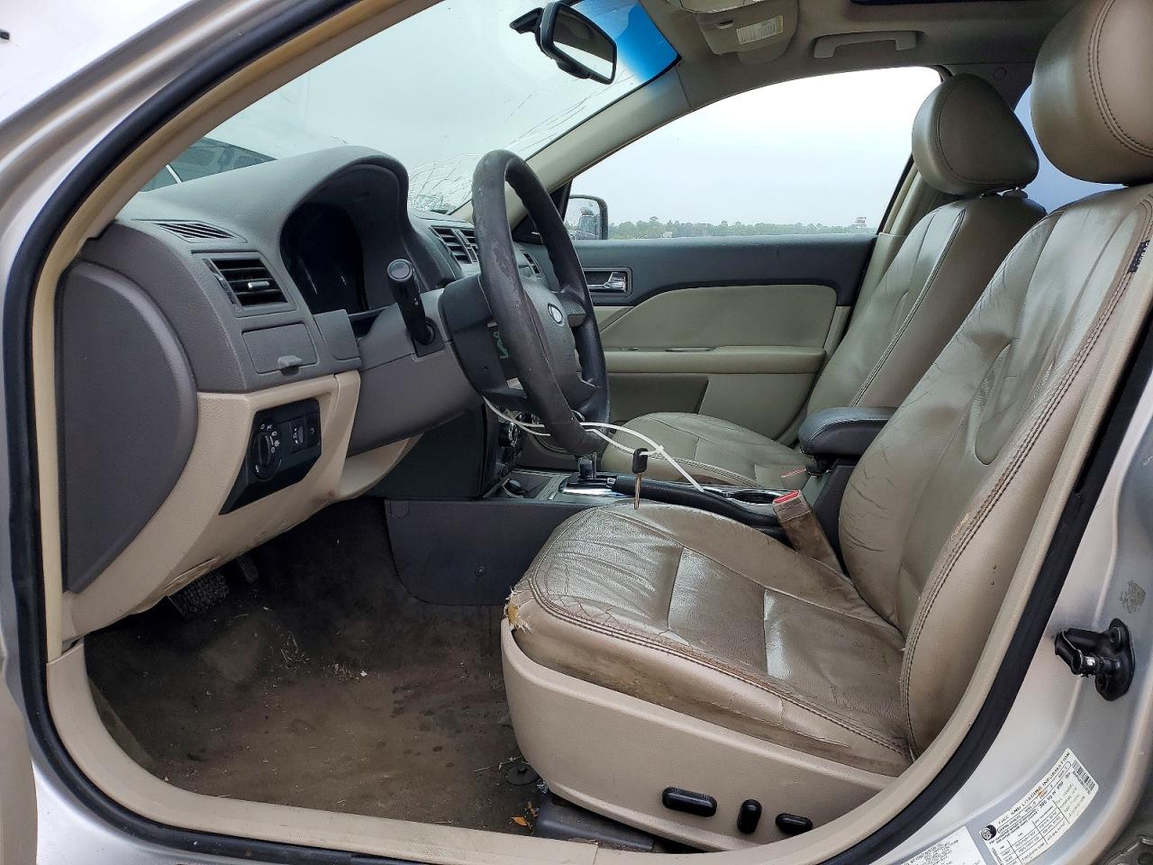 2011 FORD FUSION SEL photo 19