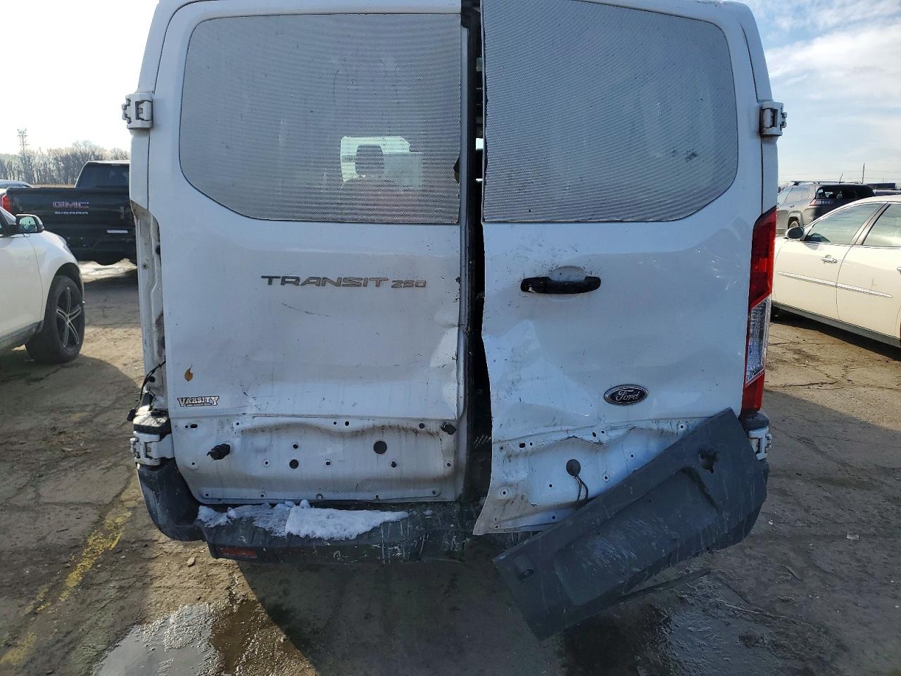 2016 FORD TRANSIT T-250 photo 6
