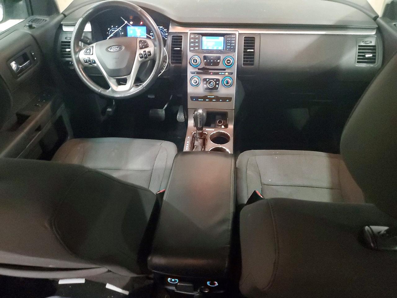 2016 FORD FLEX SE photo 15
