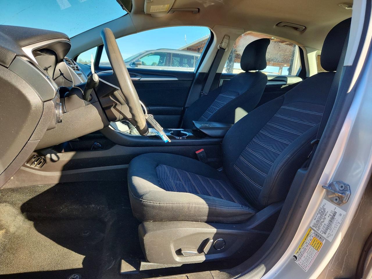 2016 FORD FUSION SE photo 13