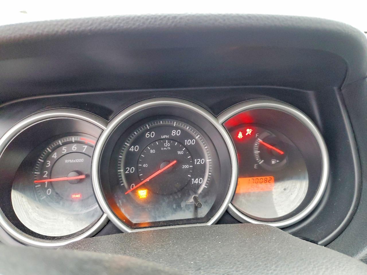 2011 NISSAN VERSA 1.8 S photo 25