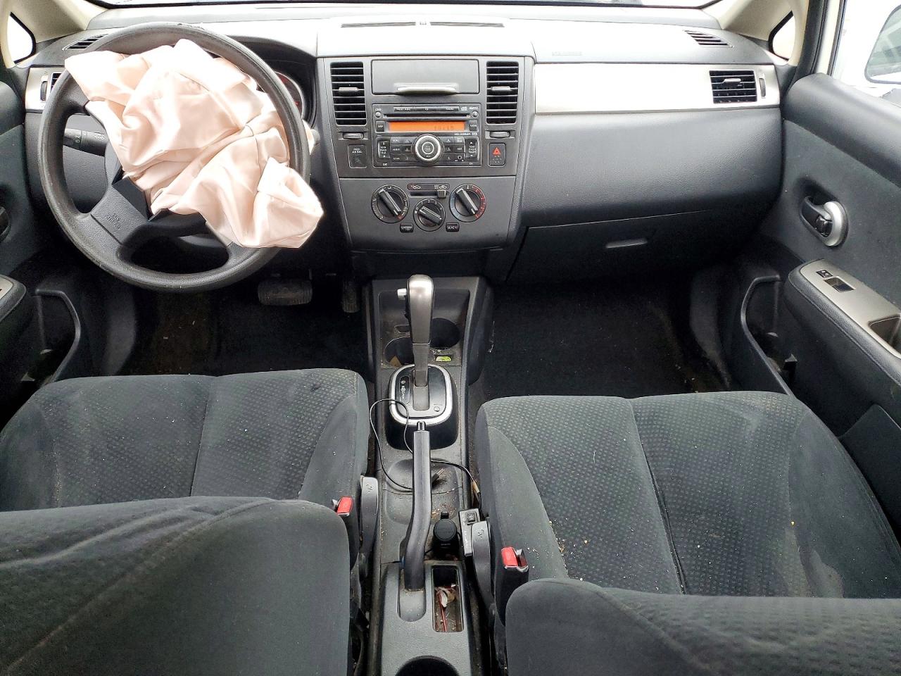 2011 NISSAN VERSA 1.8 S photo 22