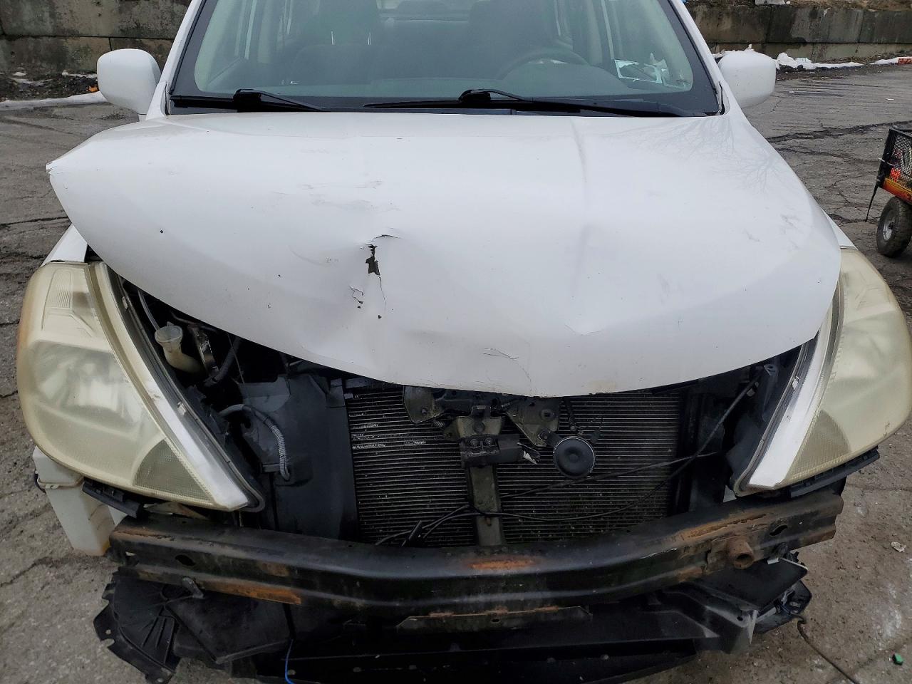 2011 NISSAN VERSA 1.8 S photo 31