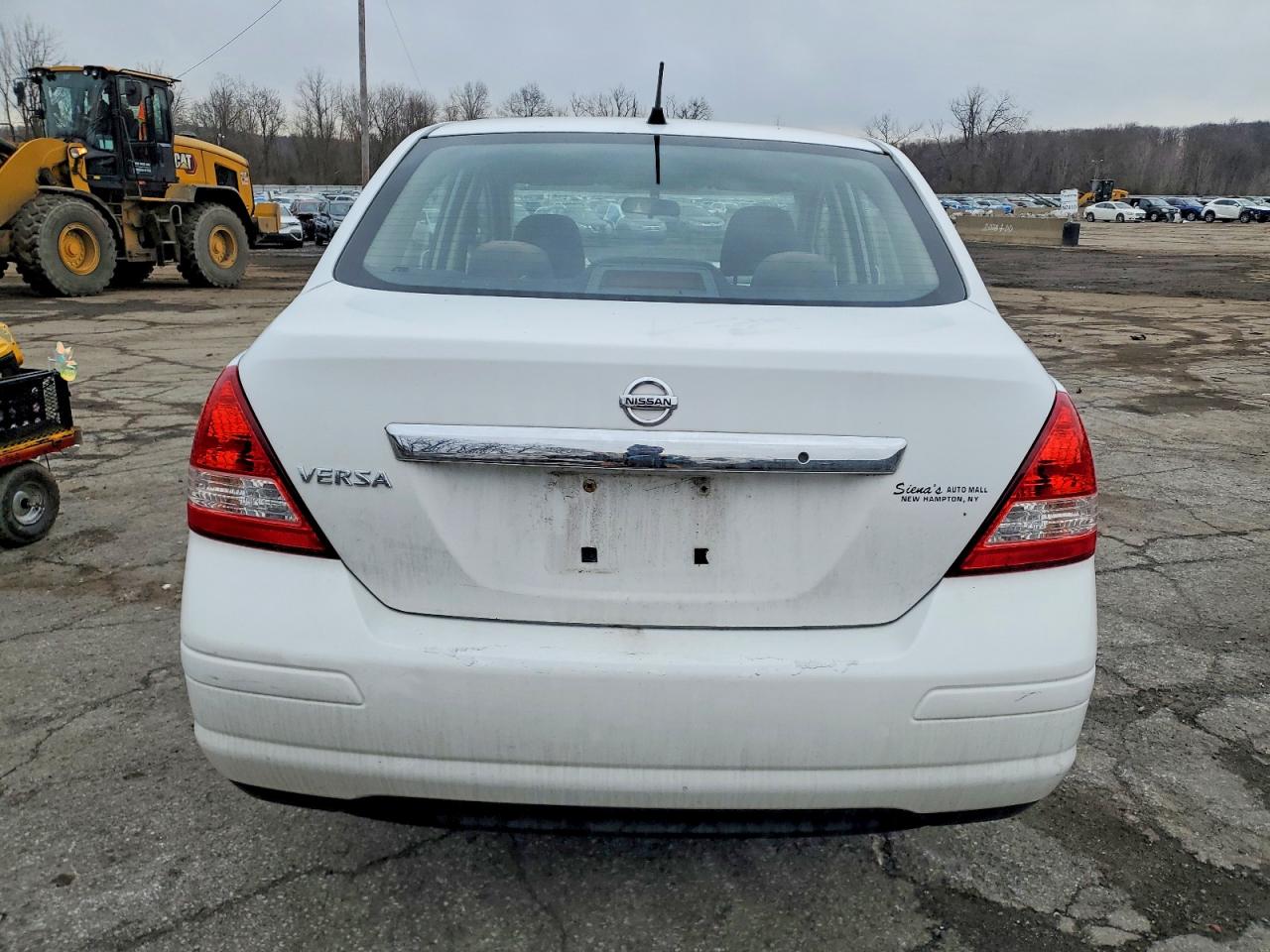 2011 NISSAN VERSA 1.8 S photo 16