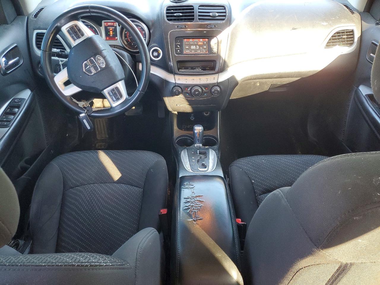 2017 DODGE JOURNEY SE photo 22