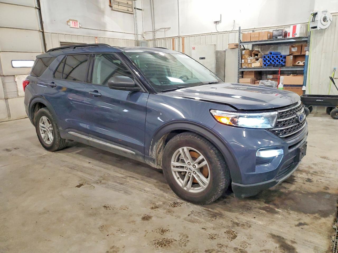 2021 FORD EXPLORER XLT photo 4