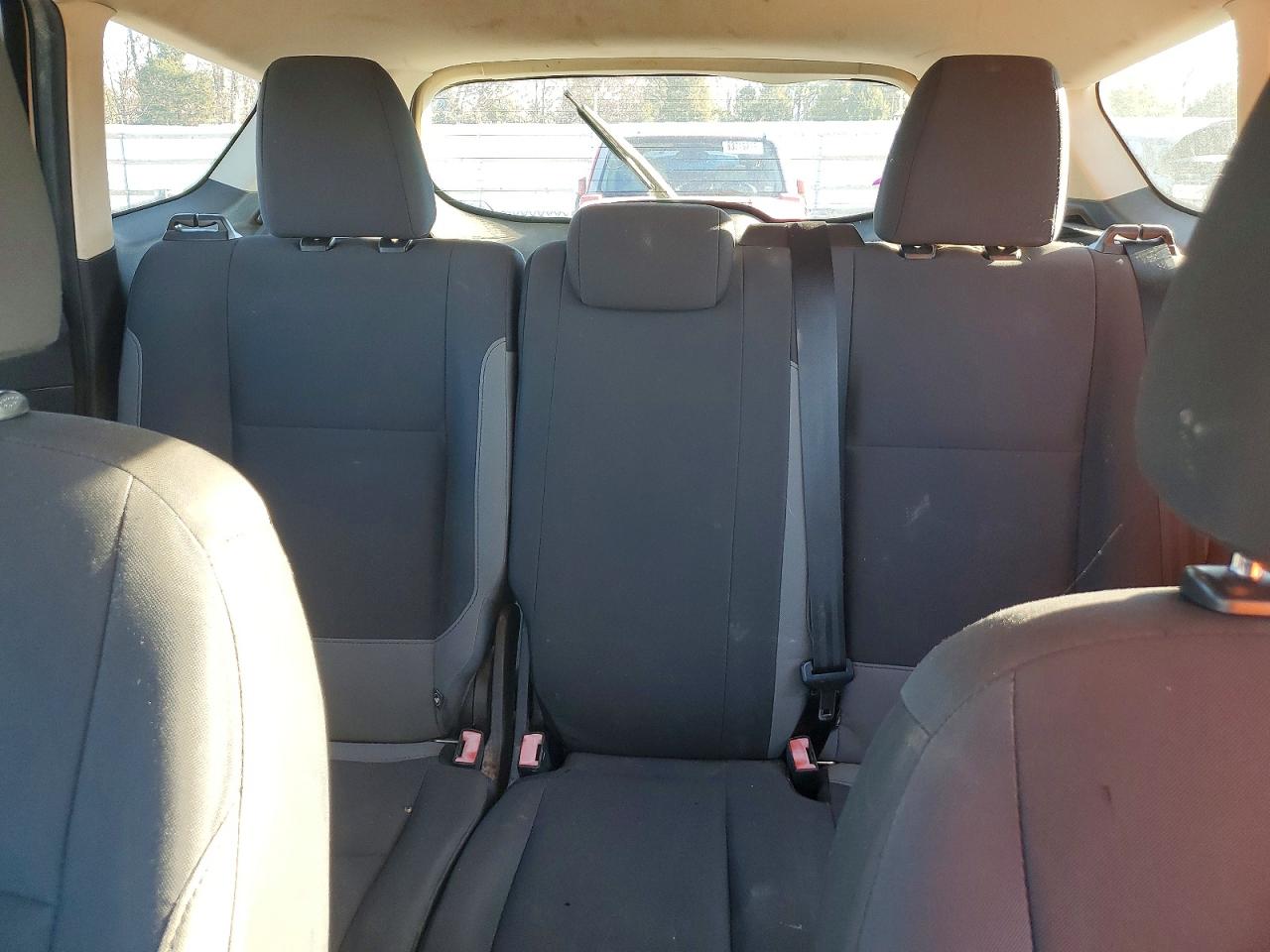 2016 FORD ESCAPE S photo 10