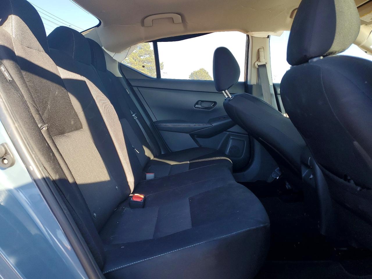 2025 NISSAN SENTRA SV photo 28