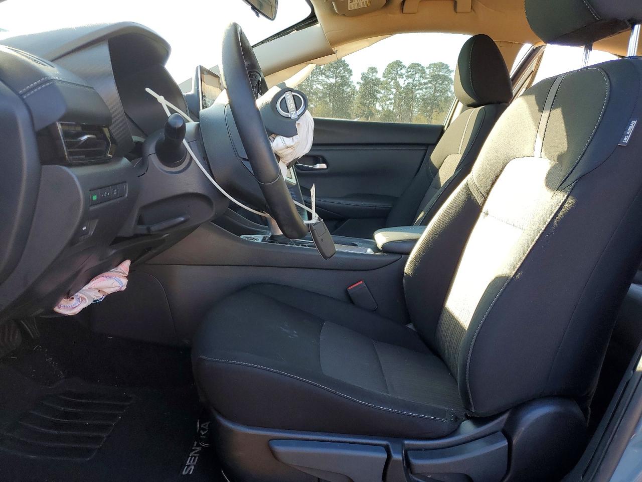 2025 NISSAN SENTRA SV photo 19