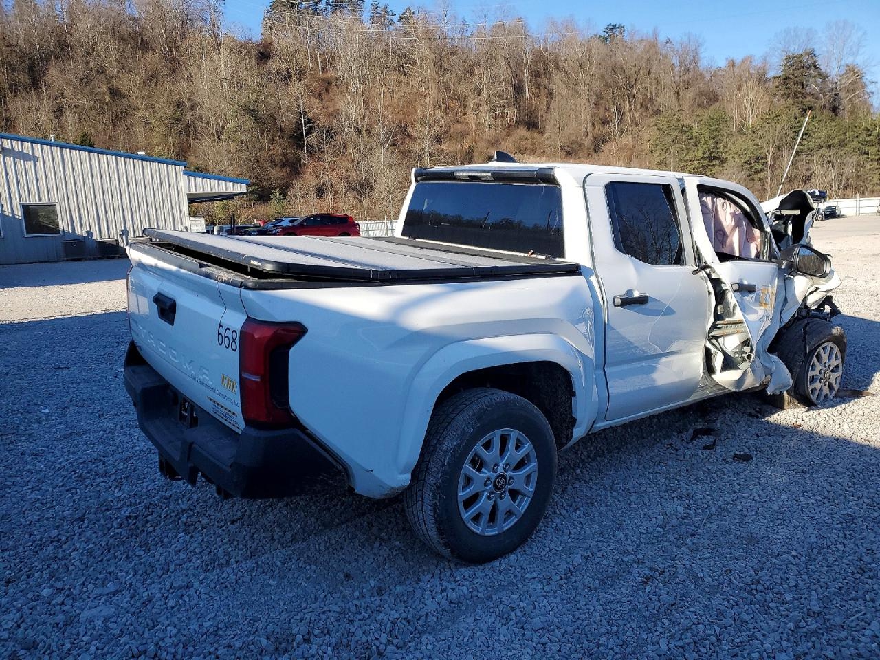 2025 TOYOTA TACOMA DOUBLE CAB photo 5