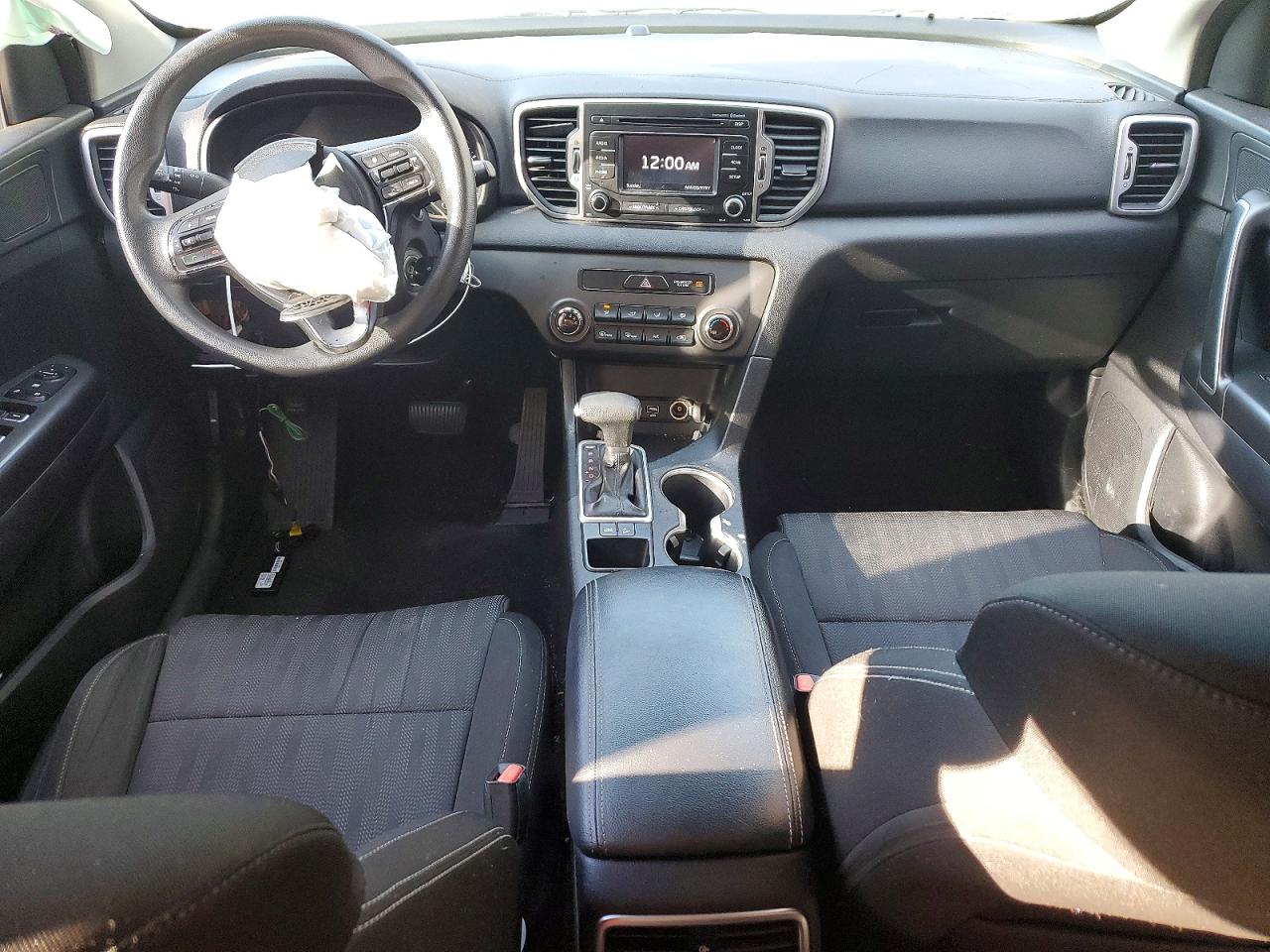 2017 KIA SPORTAGE LX photo 8