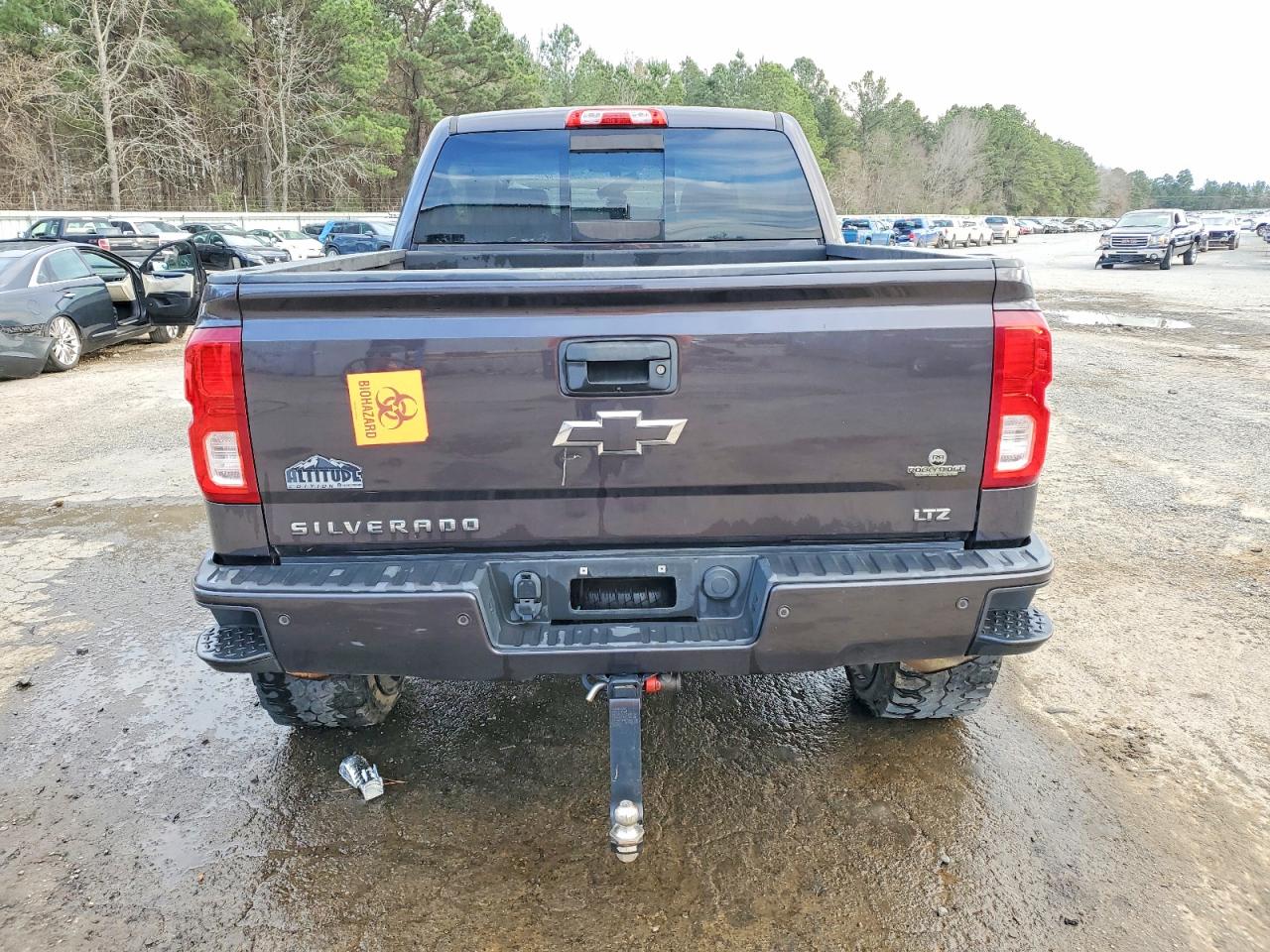 2016 CHEVROLET SILVERADO K1500 LTZ photo 11