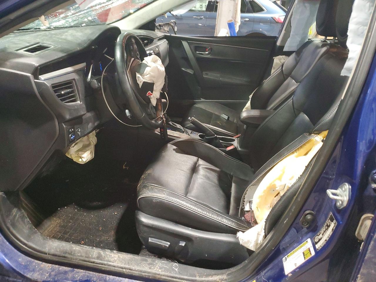2014 TOYOTA COROLLA L photo 25