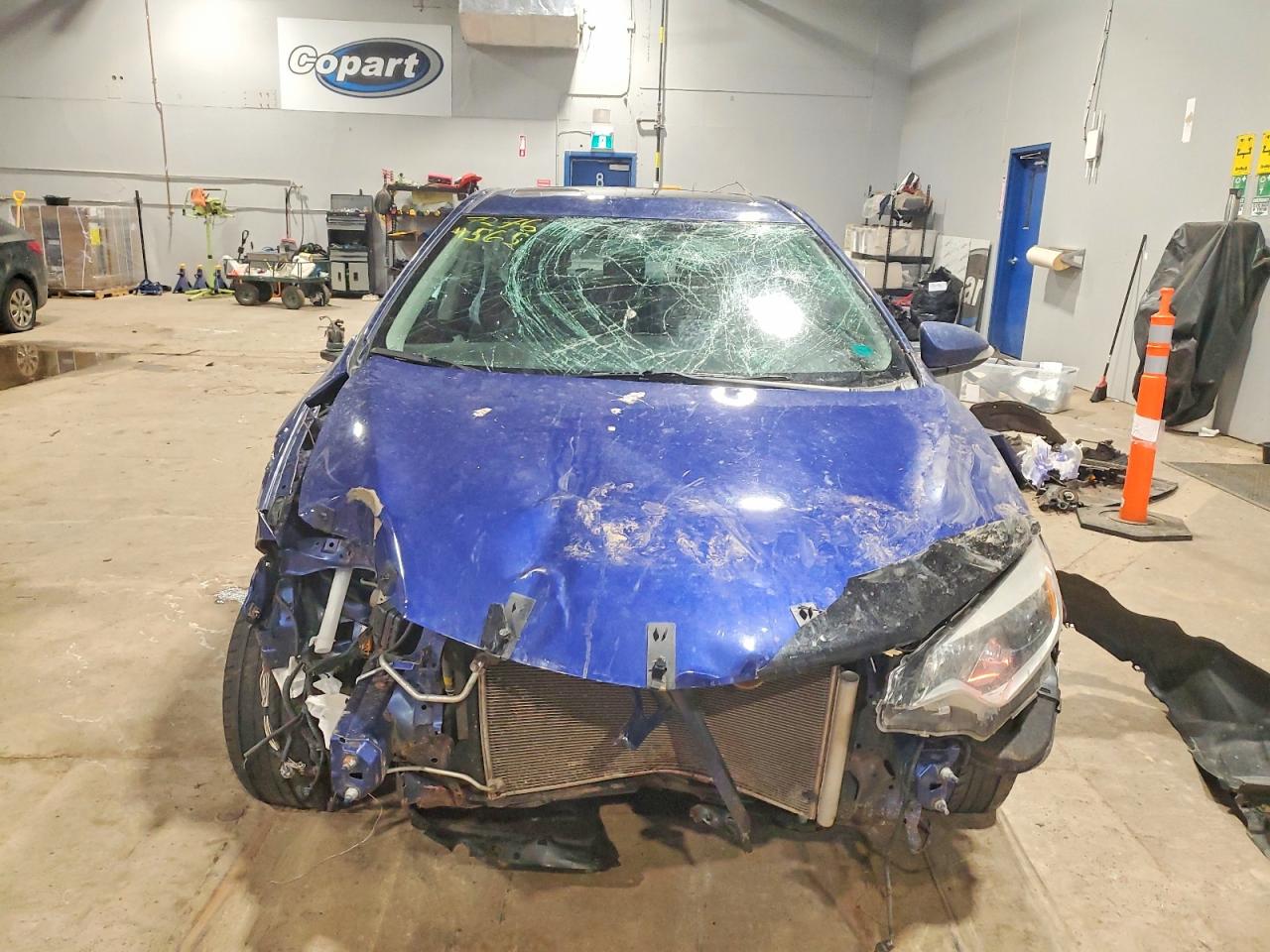 2014 TOYOTA COROLLA L photo 17