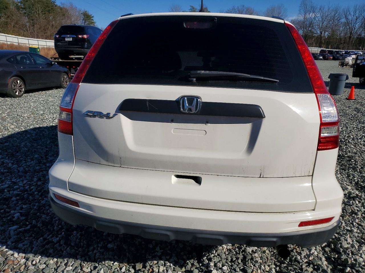2011 HONDA CR-V LX photo 6