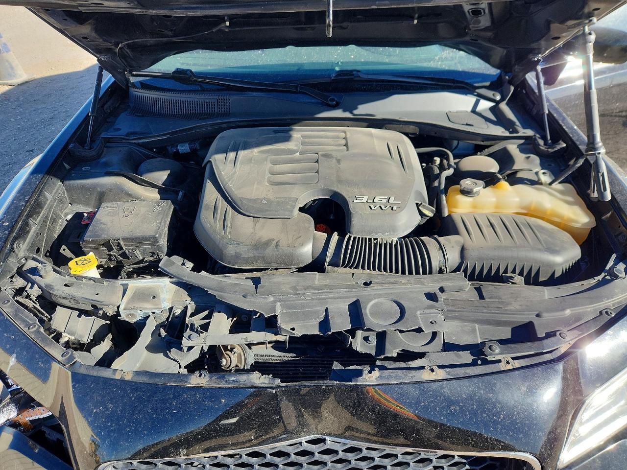 2019 CHRYSLER 300 TOURING photo 21