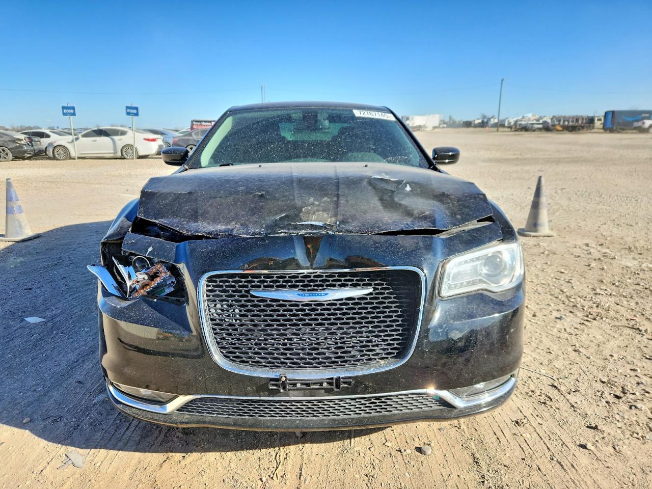 2019 CHRYSLER 300 TOURING photo 9