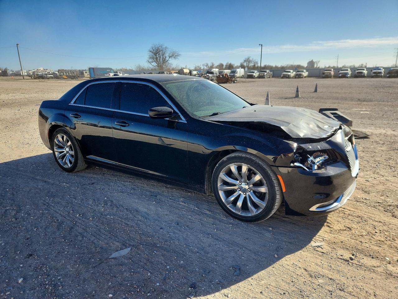 2019 CHRYSLER 300 TOURING photo 7