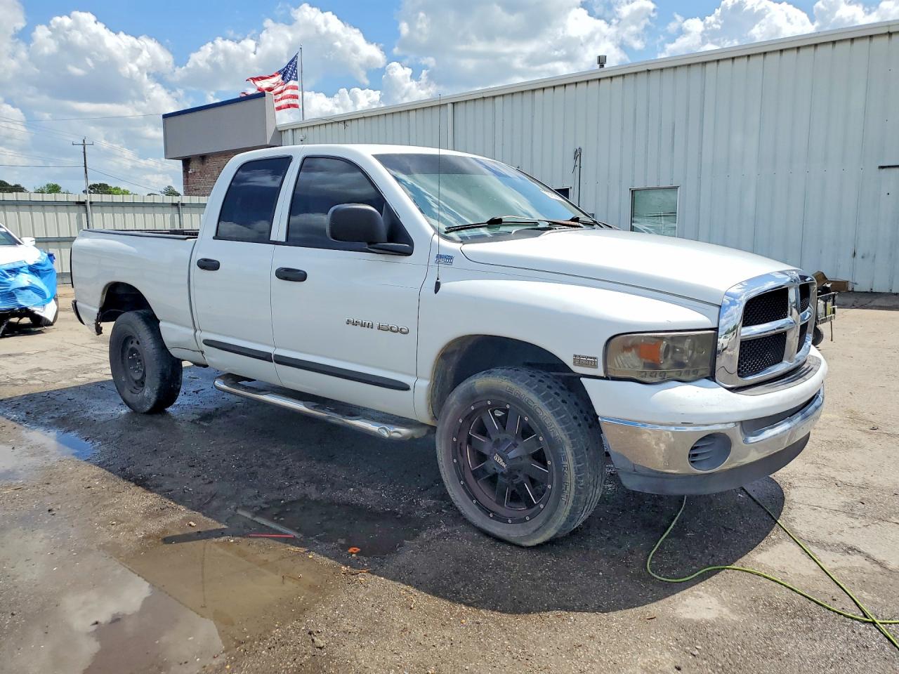 2004 DODGE RAM 1500 ST photo 4