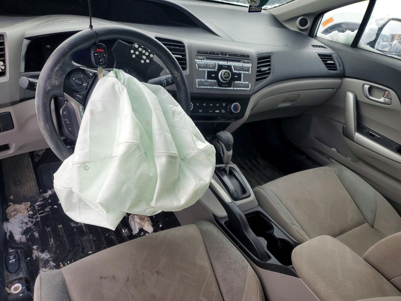2012 HONDA CIVIC LX photo 8