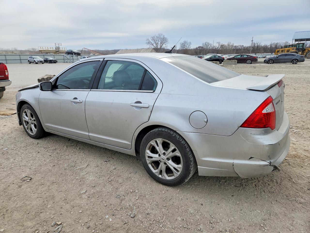 2012 FORD FUSION SE photo 3