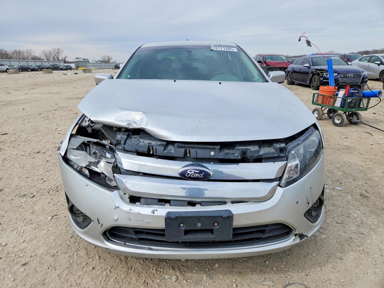 2012 FORD FUSION SE photo 9