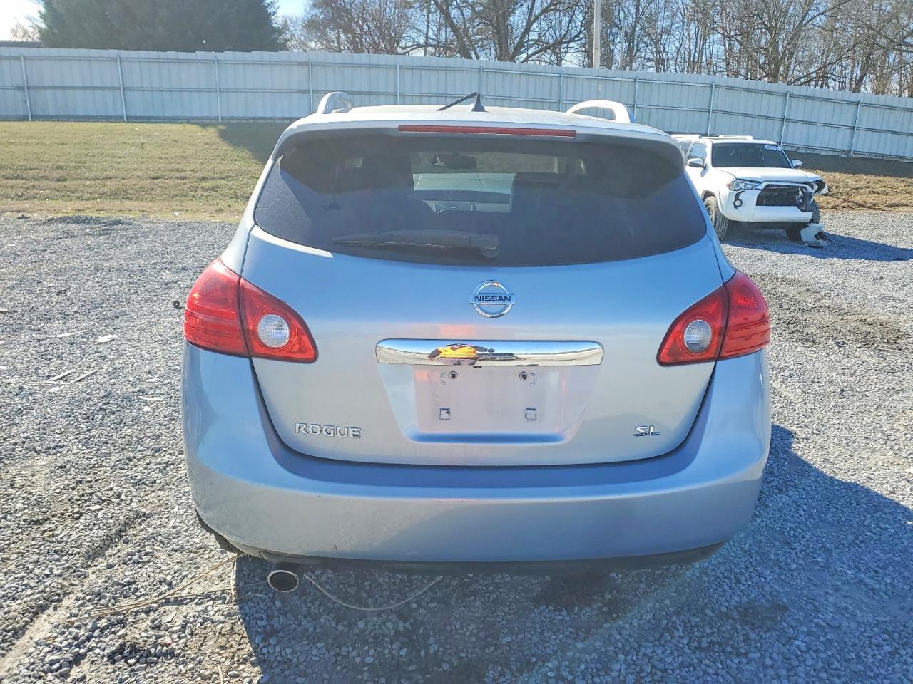 2013 NISSAN ROGUE S photo 6