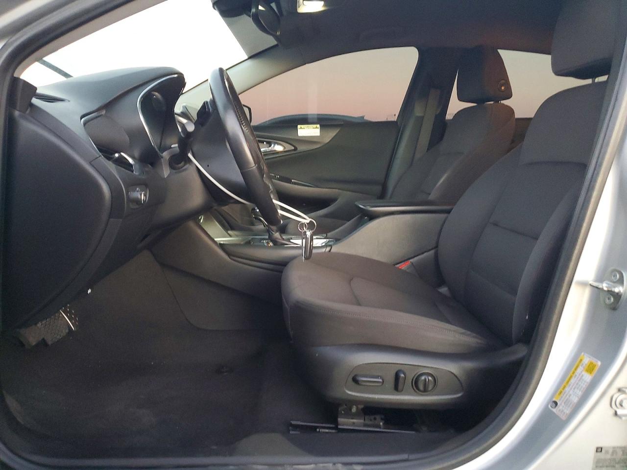 2016 CHEVROLET MALIBU LT photo 7