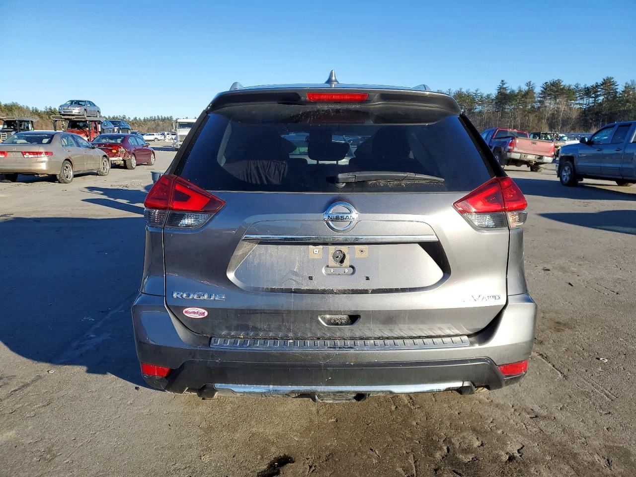 2017 NISSAN ROGUE S photo 16