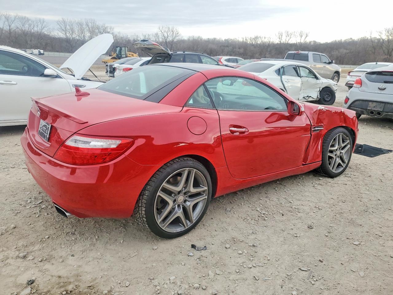 2015 MERCEDES-BENZ SLK 250 photo 3