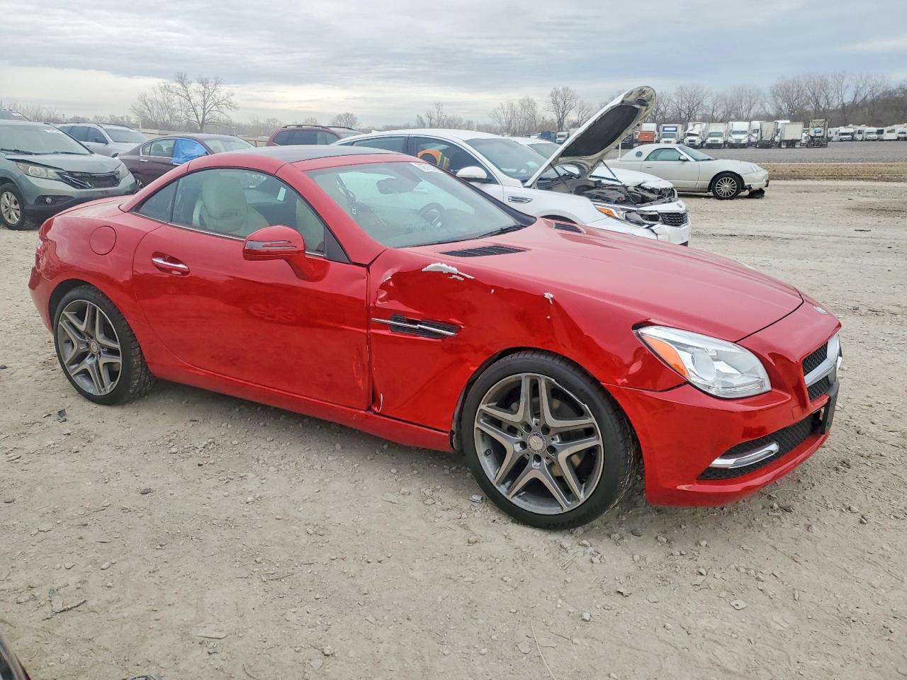 2015 MERCEDES-BENZ SLK 250 photo 4