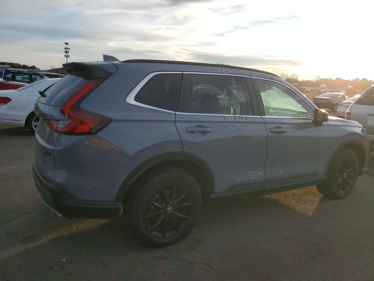 2024 HONDA CR-V SPORT photo 5