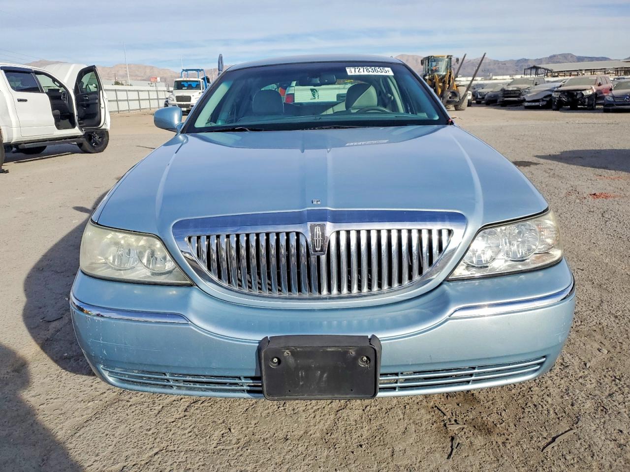 2006 LINCOLN TOWN CAR SIGNATURE photo 9