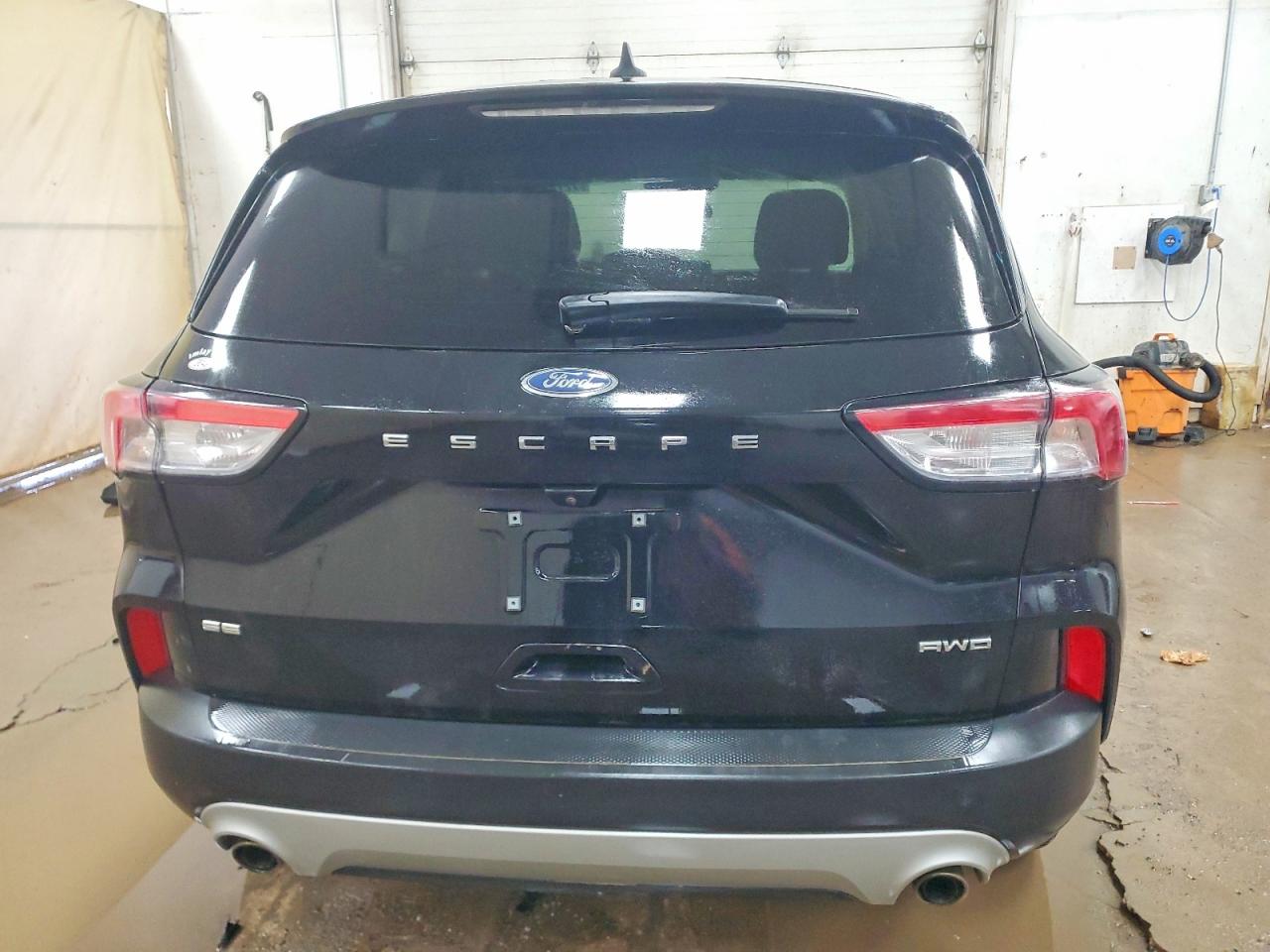 2022 FORD ESCAPE SE photo 16