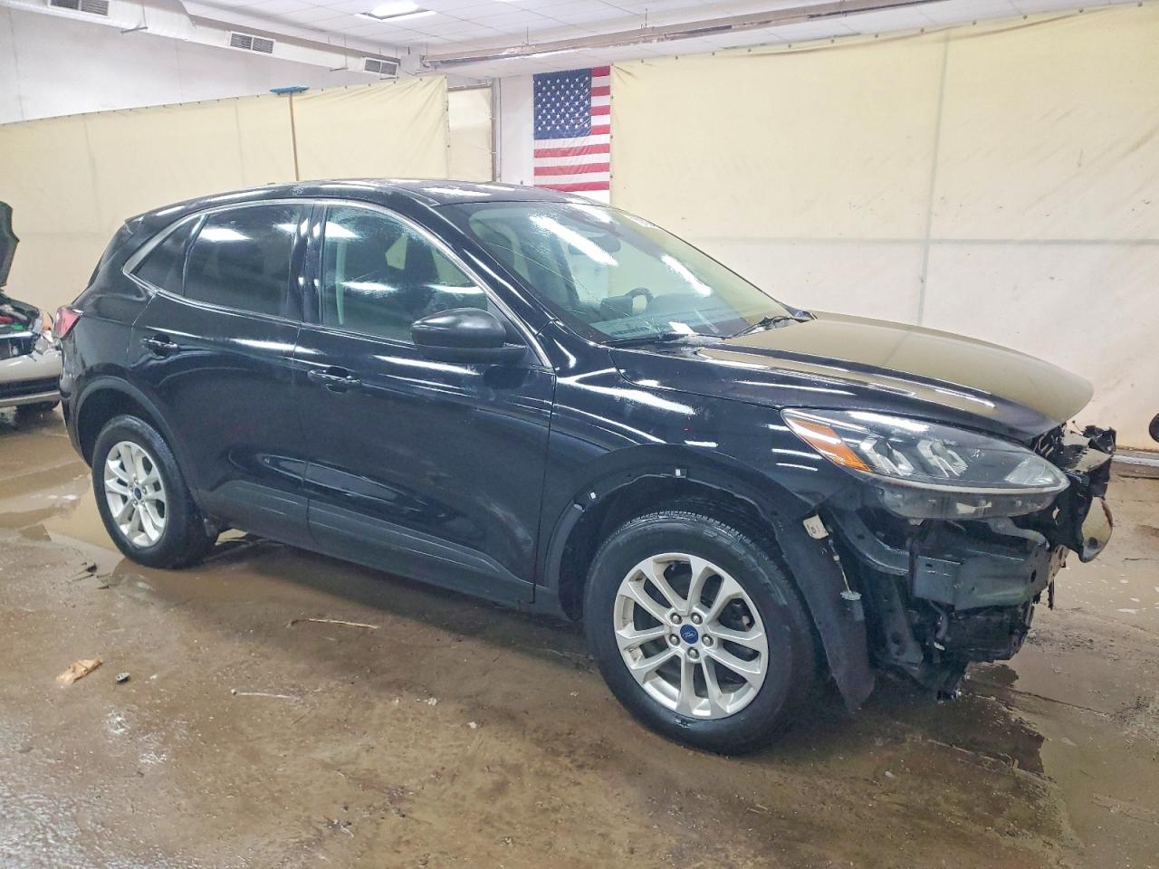 2022 FORD ESCAPE SE photo 10