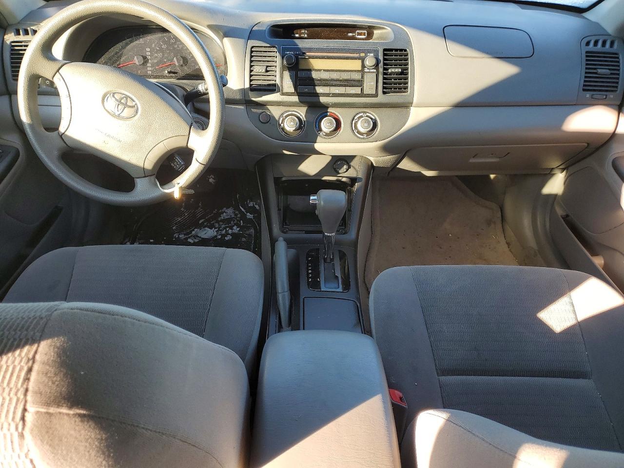 2006 TOYOTA CAMRY LE photo 15