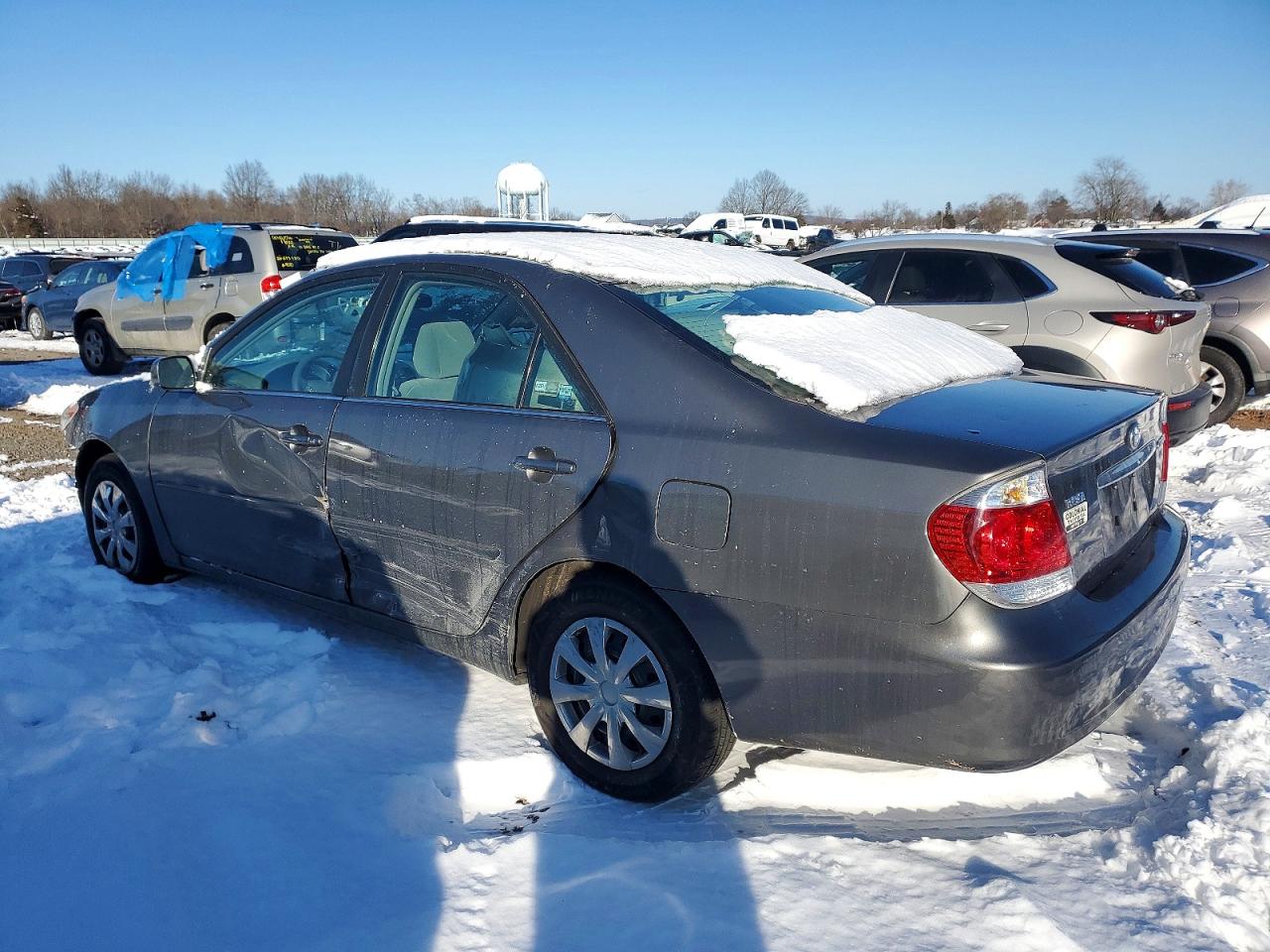 2006 TOYOTA CAMRY LE photo 3