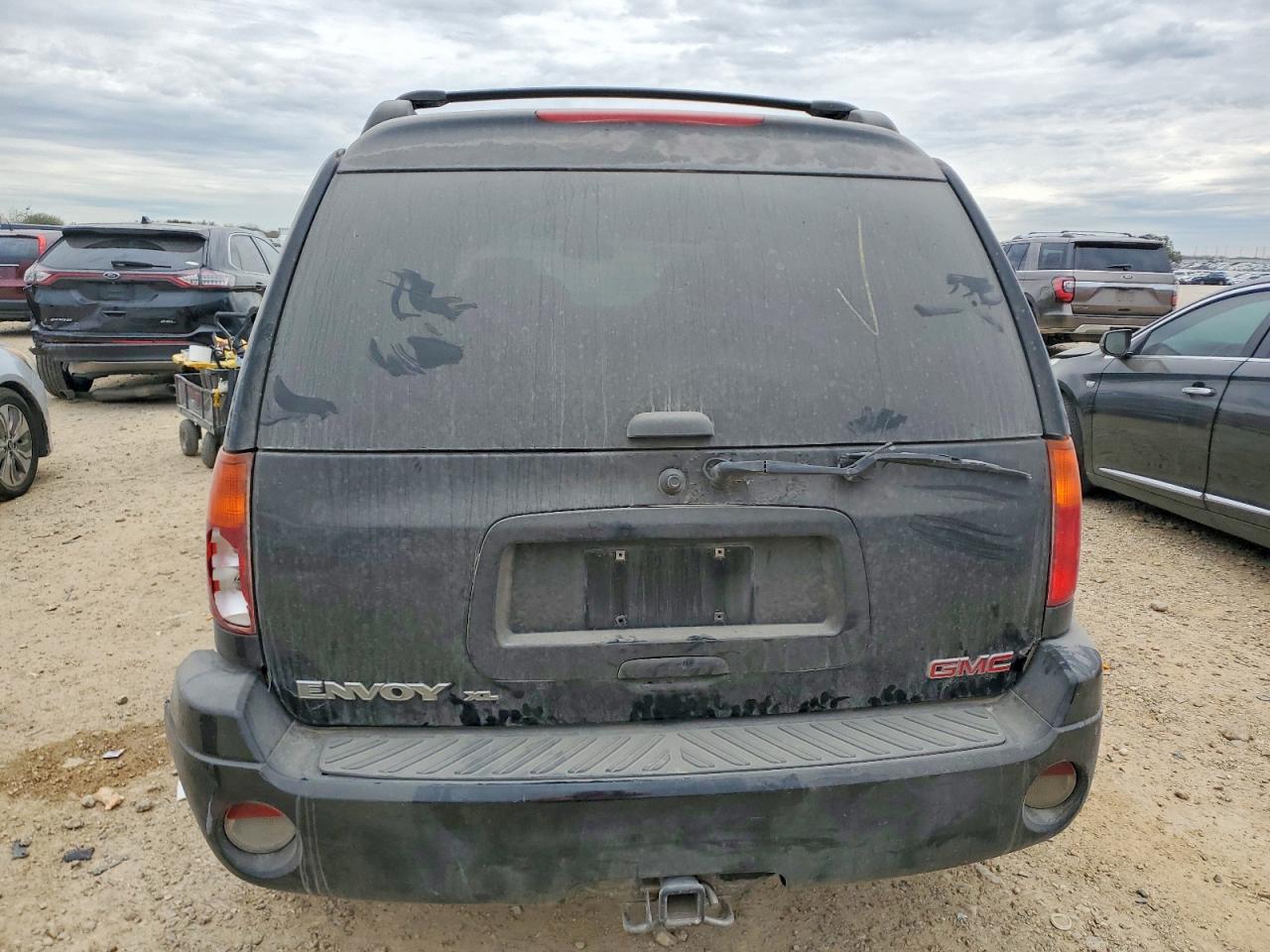2003 GMC ENVOY XL photo 16