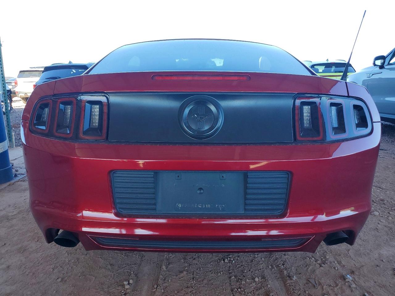 2014 FORD MUSTANG photo 11