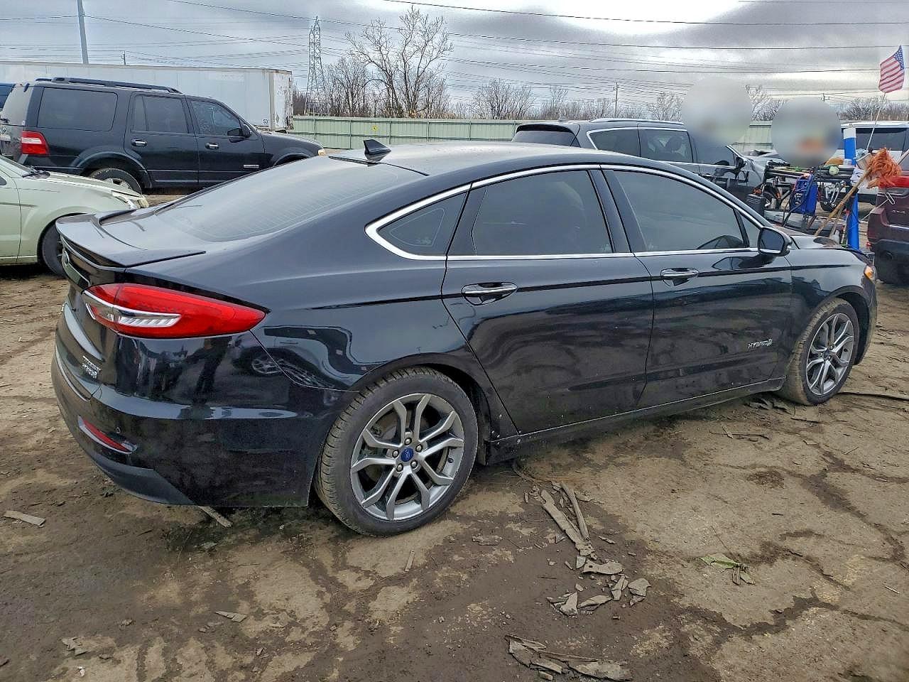 2019 FORD FUSION TITANIUM photo 3