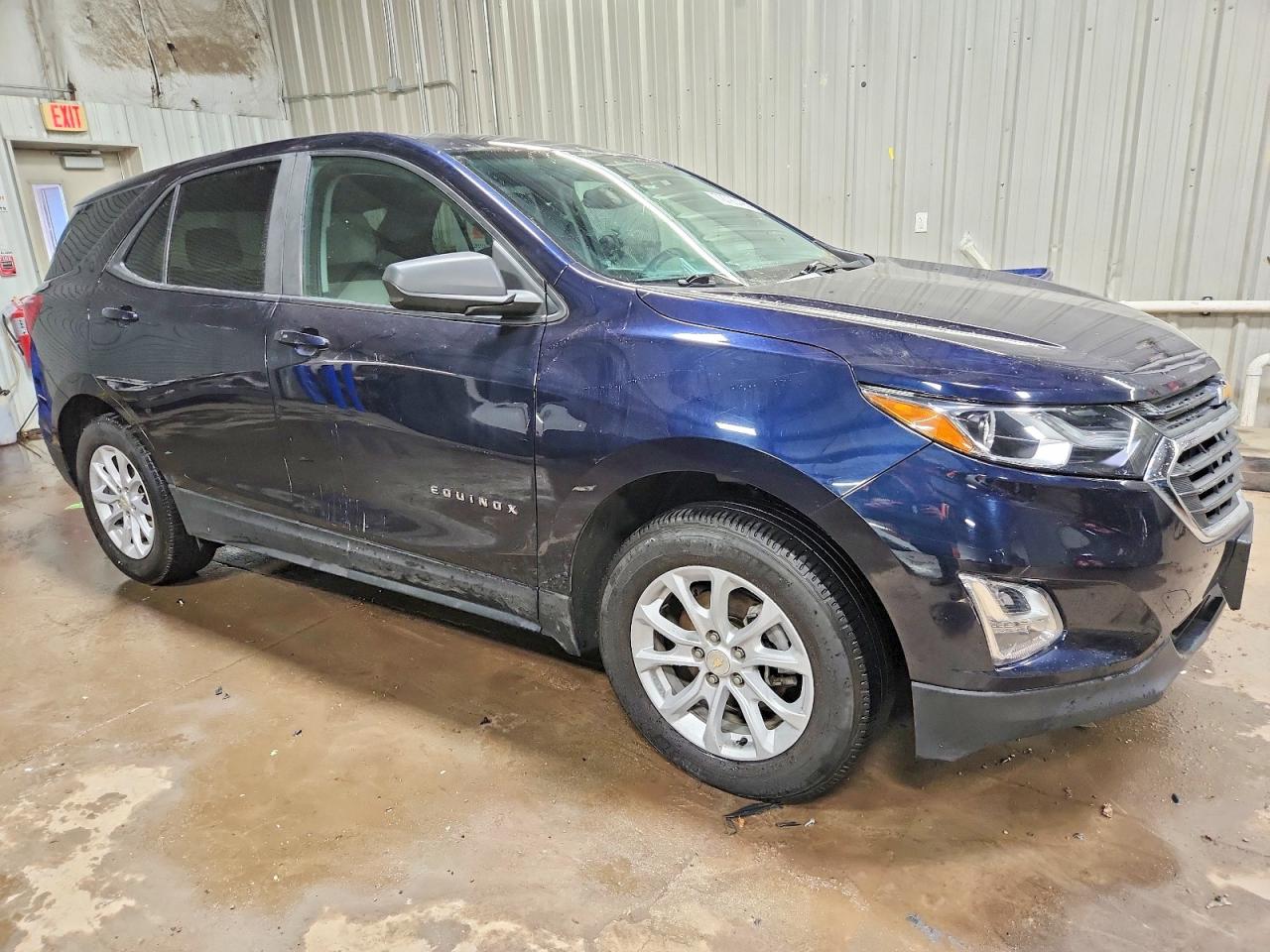 2020 CHEVROLET EQUINOX LS photo 4