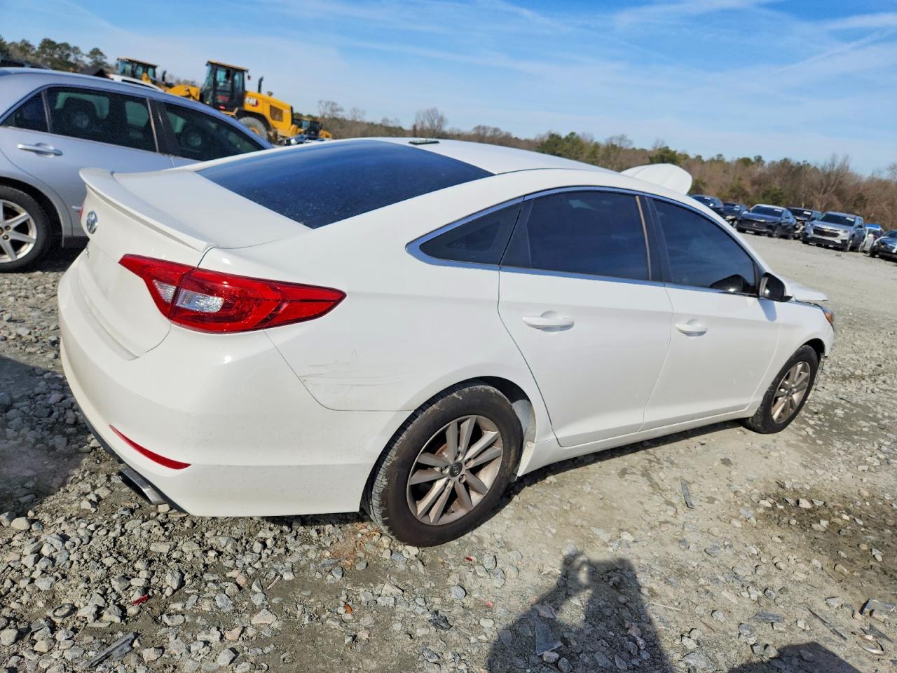 2015 HYUNDAI SONATA SE photo 5