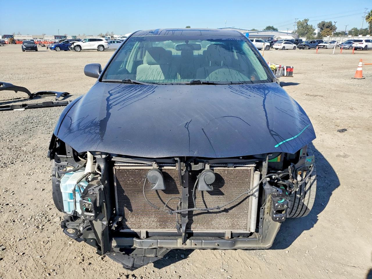 2010 TOYOTA CAMRY BASE photo 9