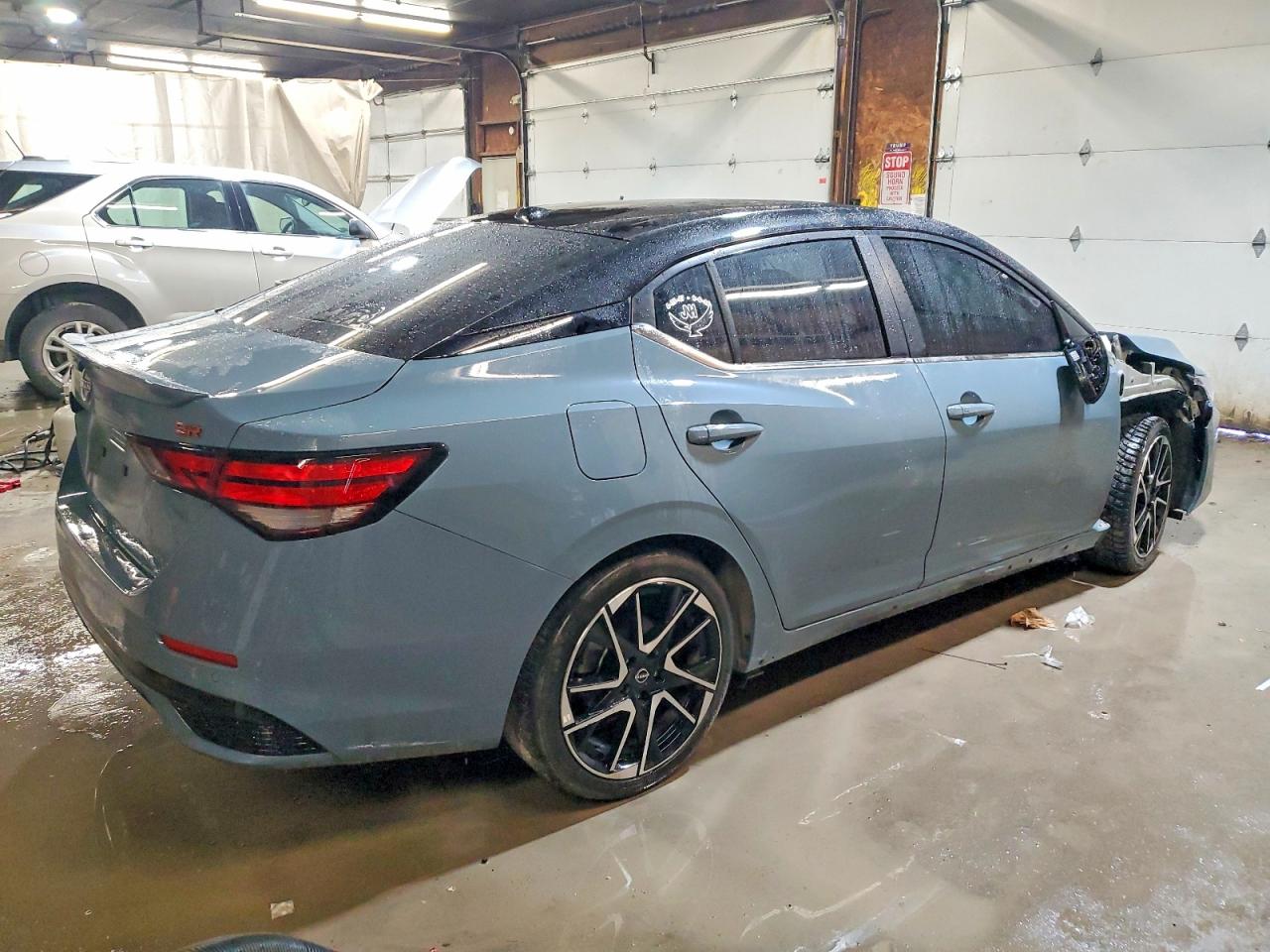 2024 NISSAN SENTRA SR photo 3